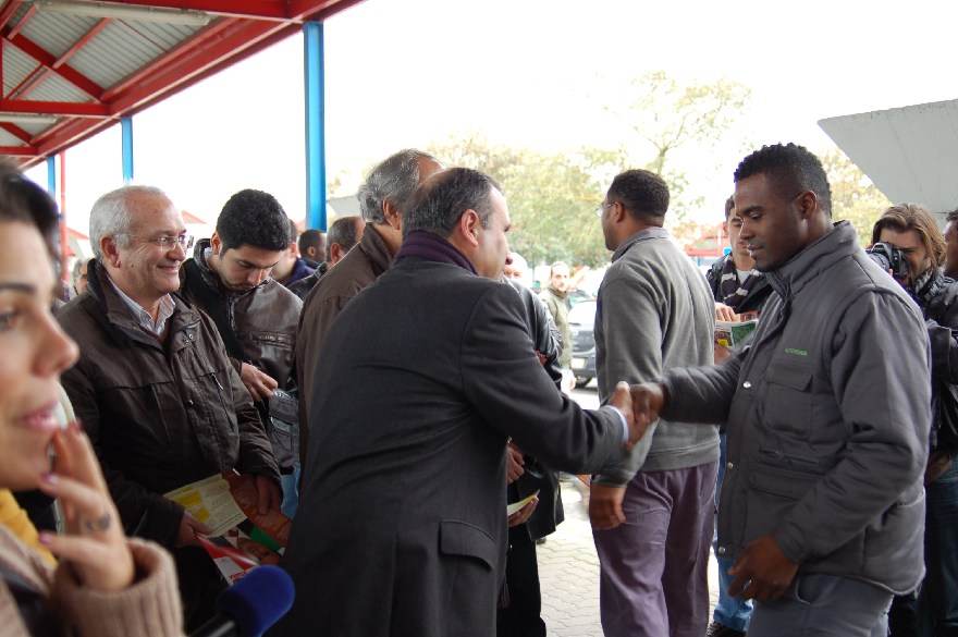 Contacto com os trabalhadores da AutoEuropa