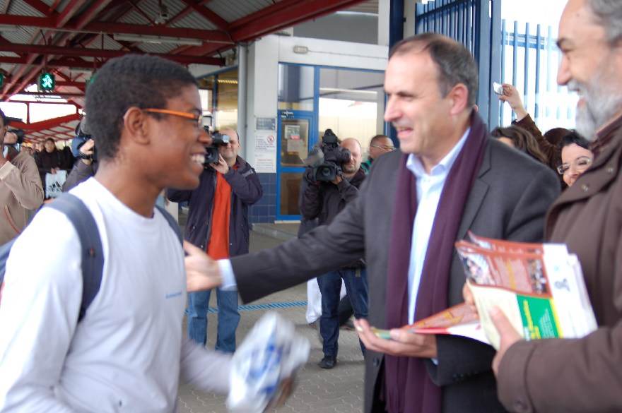 Contacto com os trabalhadores da AutoEuropa